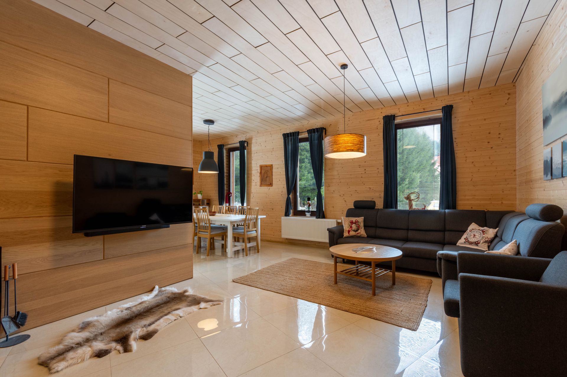 Moderní nemovitost v přírodě na Bílé